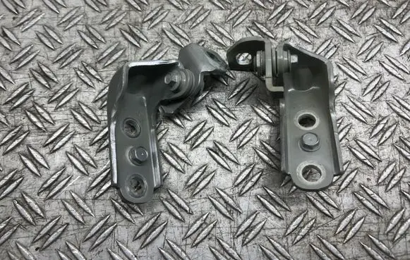 Ford Explorer VI Front door hinge set 20A080