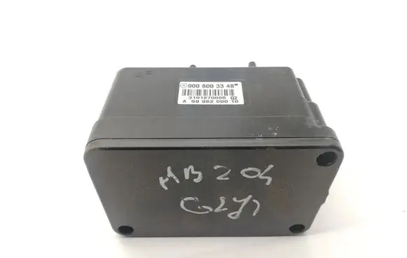 Mercedes-Benz C W204 Central locking vacuum pump A5998200010