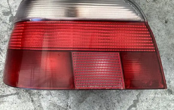 BMW 5 E39 Rear/tail lights 2496297 2VP00724007 2PP00724007