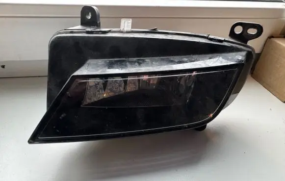 Audi A4 S4 B8 8K Front fog light 8K0941700D 1NE2794 1NE01083226