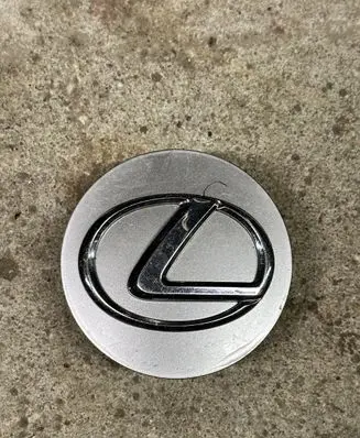 Lexus IS 220D-250-350 Original wheel cap