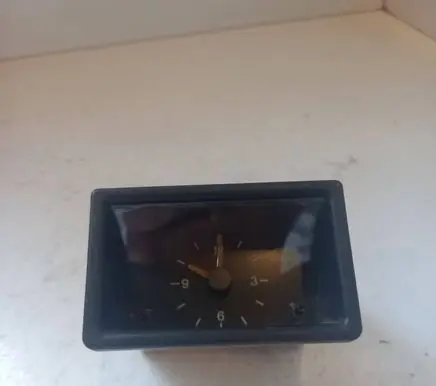 Volvo 440 Clock 435546 0067