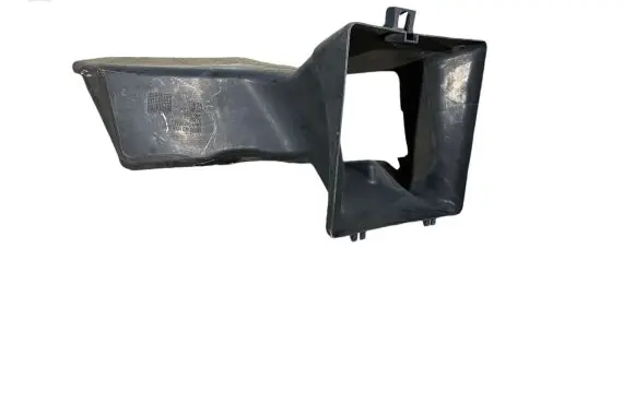 Audi A4 S4 B7 8E 8H Air intake duct part 8E0117335N