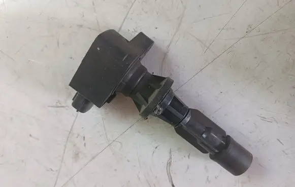 Mazda 3 I High voltage ignition coil 6M8G12A366