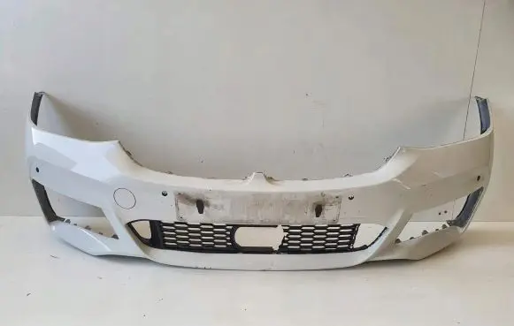 BMW 6 G32 Gran Turismo Front bumper 8069701