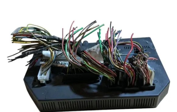 Mercedes-Benz E W211 Light module LCM A2215401001 A2215457732 A2214422700