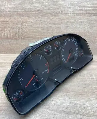 Audi A6 S6 C5 4B Speedometer (instrument cluster) 4B0919860E 110008888