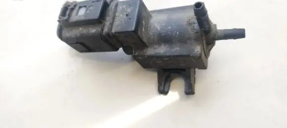 Volkswagen Phaeton Turbo solenoid valve 037906283D