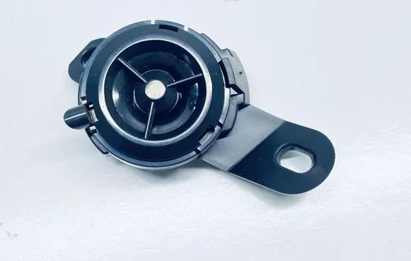 Front door high frequency speaker