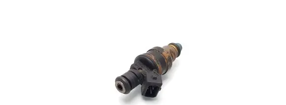 Audi A4 S4 B5 8D Fuel injector 058133551