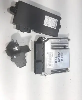 Engine ECU kit and lock set