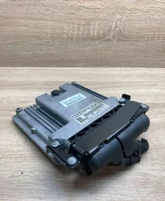 Audi A4 S4 B6 8E 8H Engine control unit/module ECU 03G906016LR 0281013888