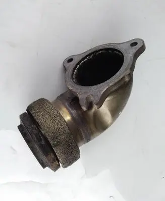 Mercedes-Benz E W211 Muffler pipe connector clamp 
