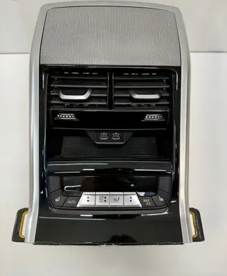 BMW 8 G16 Center console 
