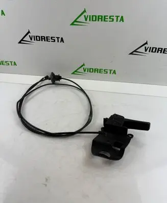 Engine bonnet (hood) release handle