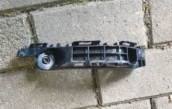 Toyota Yaris XP210 Front bumper mounting bracket 52536K0010
