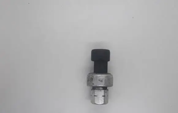 Chevrolet Cruze Air conditioning (A/C) pressure sensor 13502759