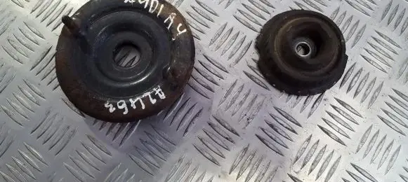 Audi A4 S4 B5 8D Coil spring mount 