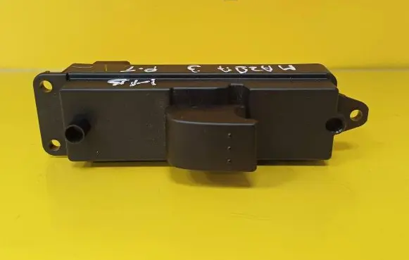 Mazda 3 I Electric window control switch 03123120