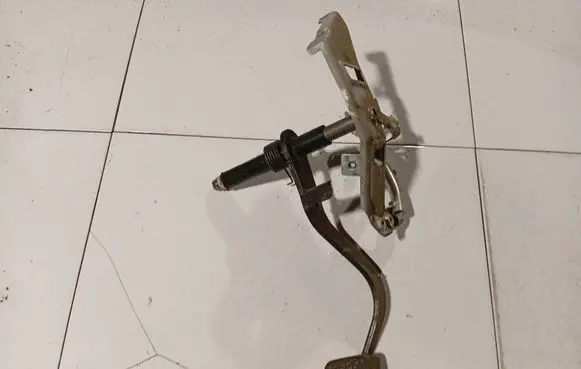 Brake pedal