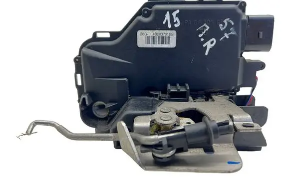 Audi A4 S4 B7 8E 8H Front door lock 4B2837016G