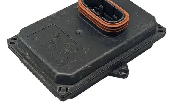 Volkswagen Touareg II Headlight ballast module Xenon 8U0941329 7086160199 74696000AE