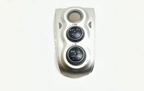 Toyota Yaris Climate control unit 559000D210 0940D5N