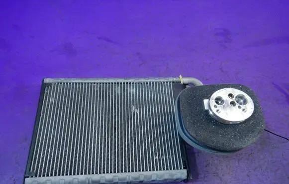BMW 5 F10 F11 Air conditioning (A/C) radiator (interior) U7589002