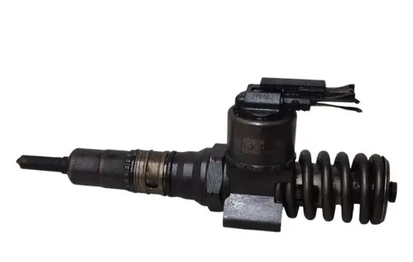 Audi A4 S4 B7 8E 8H Fuel injector 03G130073G 0414720404