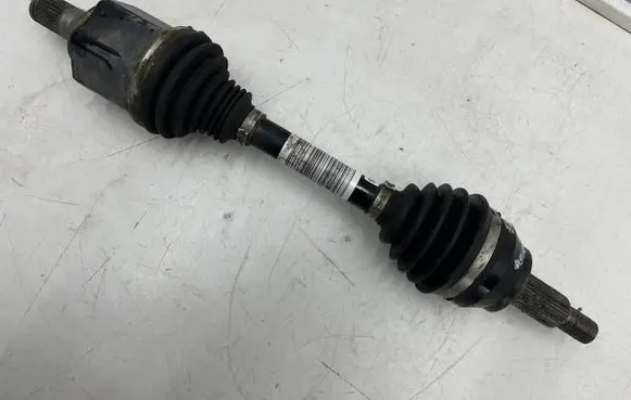 Land Rover Discovery 5 Front driveshaft EJ323B437CB