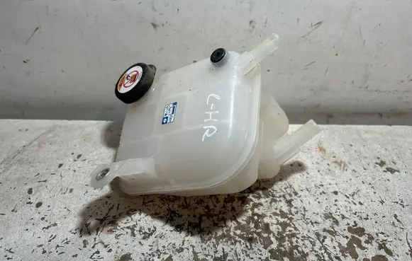 Toyota C-HR I Coolant expansion tank/reservoir
