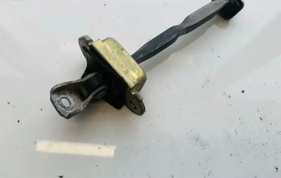Mitsubishi Space Star Rear door check strap stopper