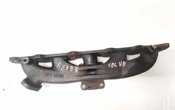 Volvo C30 Exhaust manifold 30757870
