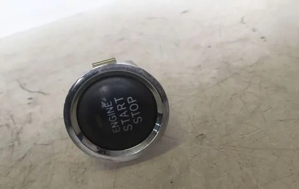 Toyota Corolla Verso E121 Engine start stop button switch 6842062B