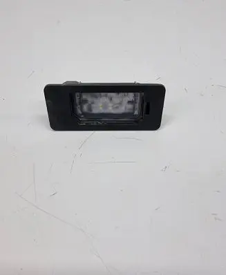BMW 5 G30 G31 Number plate light 9481842