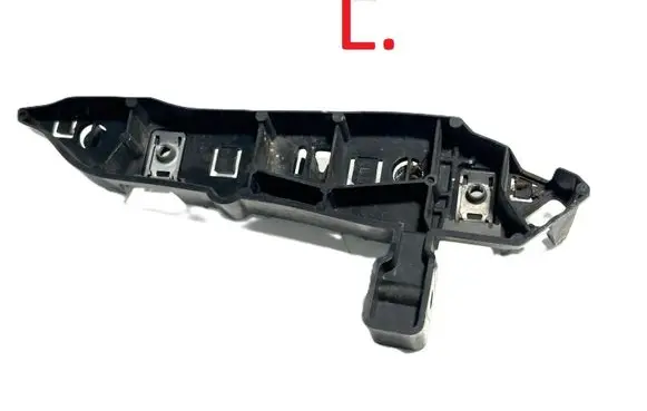 Peugeot 5008 II Front bumper mounting bracket 9810975480 39689