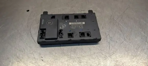 Mercedes-Benz CLK A209 C209 Door control unit/module 2098201226
