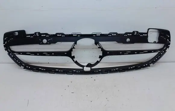Mercedes-Benz C W206 Front bumper upper radiator grill A2068882100