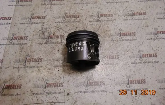 Mercedes-Benz E W211 Piston 