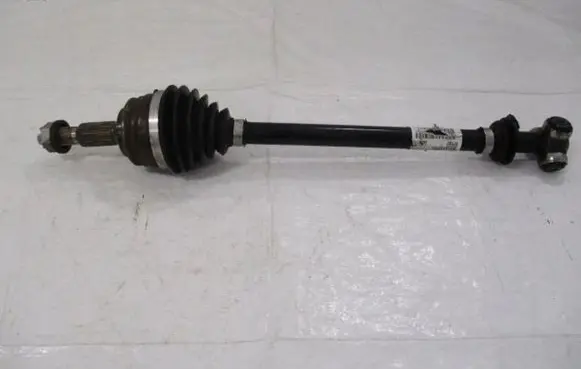Peugeot 3008 II Front driveshaft 9811176480