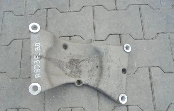 Audi A8 S8 D3 4E Gearbox mounting bracket 4E0803806D