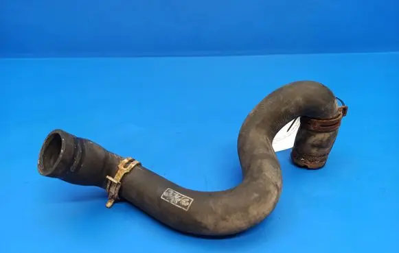 Ford Focus Engine coolant pipe/hose