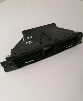 BMW 3 E90 E91 Dash center air vent grill 91304649
