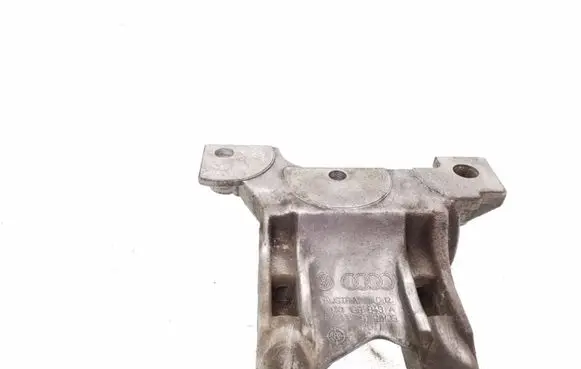 Volkswagen Transporter - Caravelle T5 Engine mounting bracket 070199343A