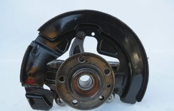 Volvo S60 Front wheel hub spindle knuckle 6G912C447