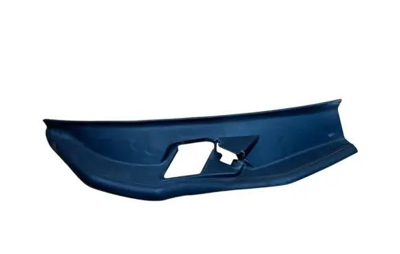 Rear/tail light trim molding