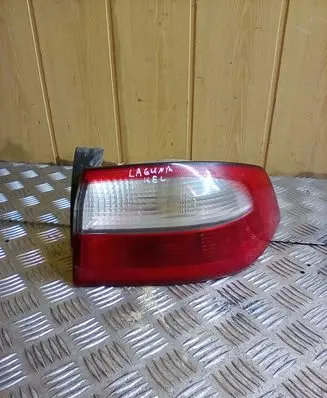 Renault Laguna II Rear/tail lights 8200002474