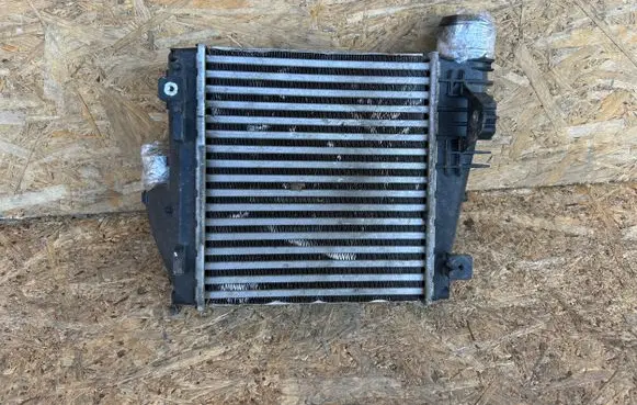 Citroen C5 Aircross Intercooler radiator P9675627980 B014727