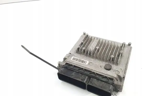 Mercedes-Benz Sprinter W907 W910 Engine ECU kit and lock set A6519007103