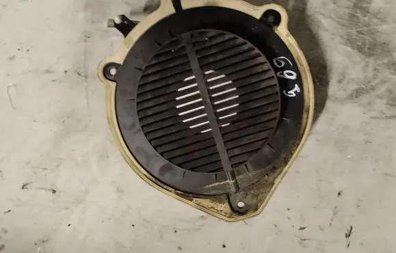 Audi A4 S4 B7 8E 8H Rear door speaker 8E0035411 3375125